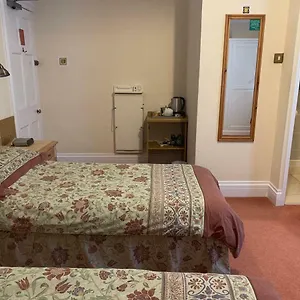 3* Bed & Breakfast Gables